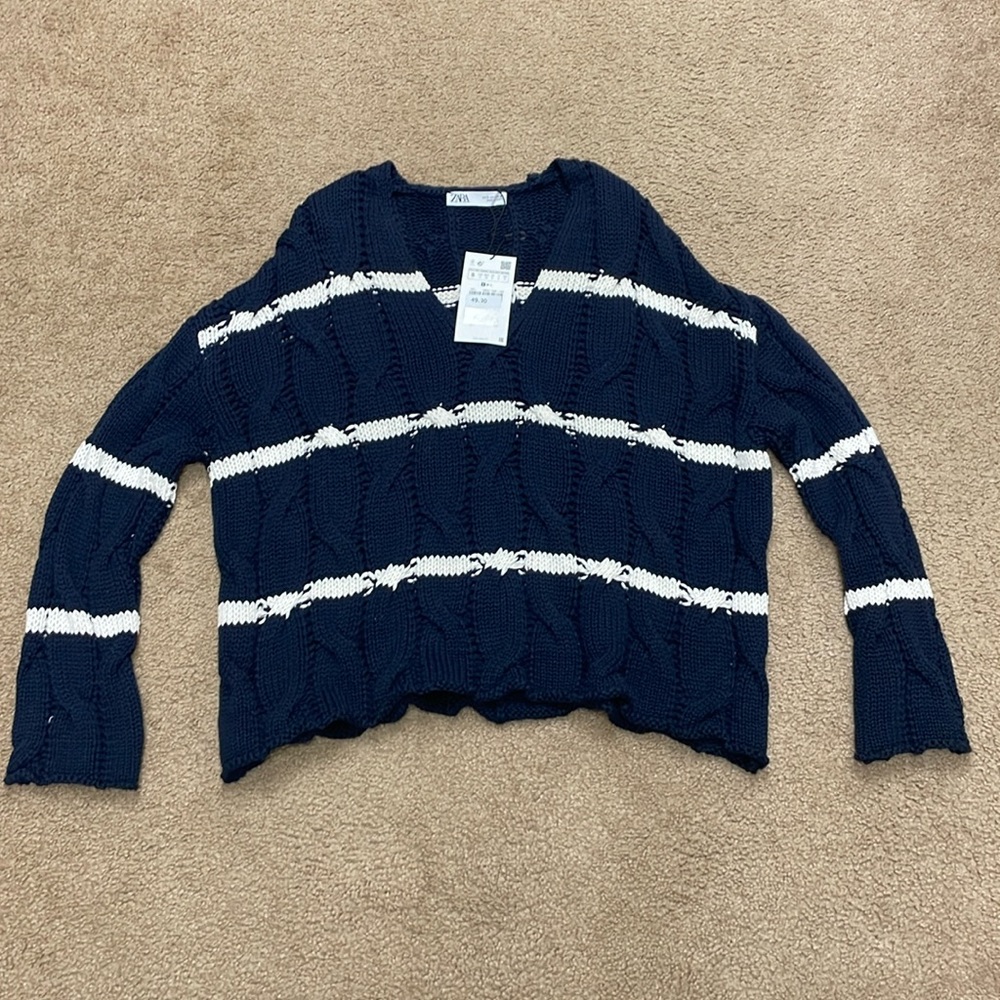 Zara women knit vneck sweater. Small. NWT! - Picture 2 of 6
